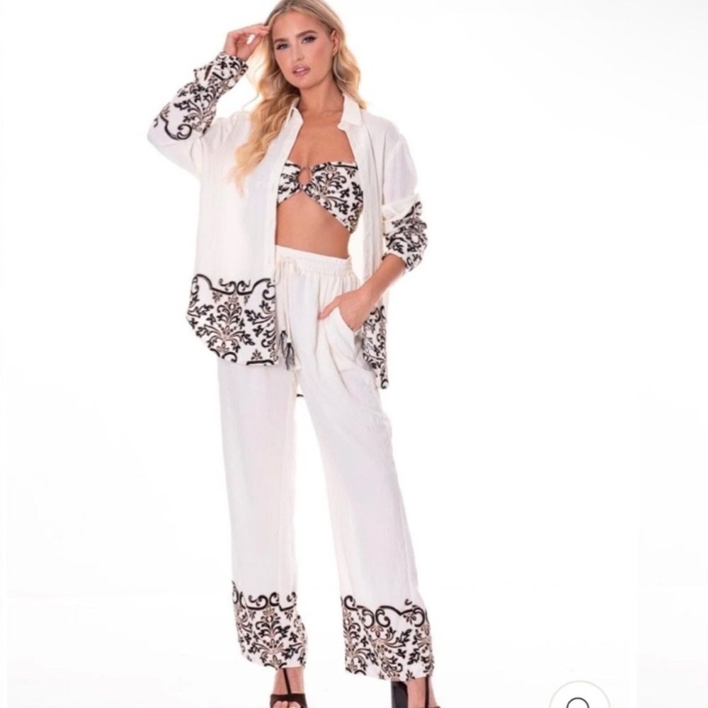 NWT White and Black Embroidered 3 Piece Women’s Jumpsuit Victoria Collection